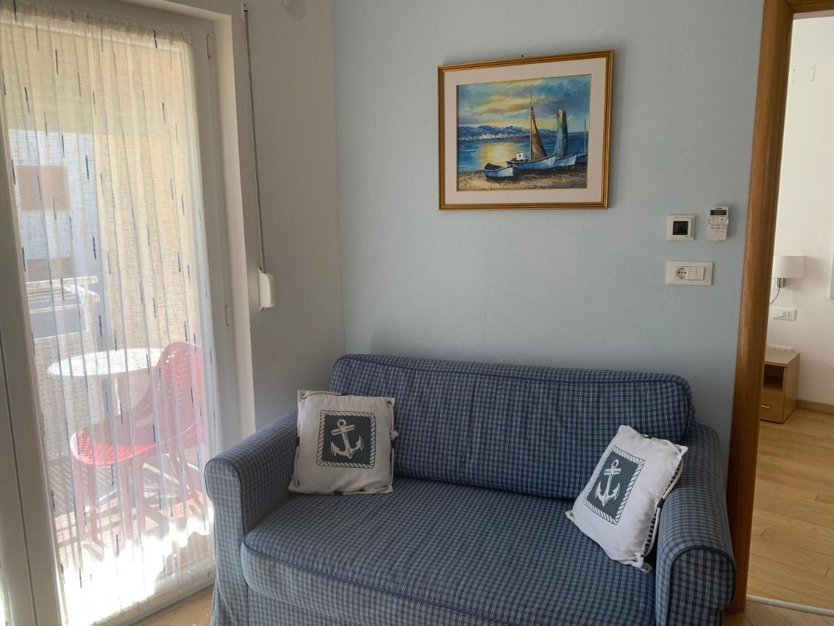 Apartment Klara Đảo Krk Ngoại thất bức ảnh