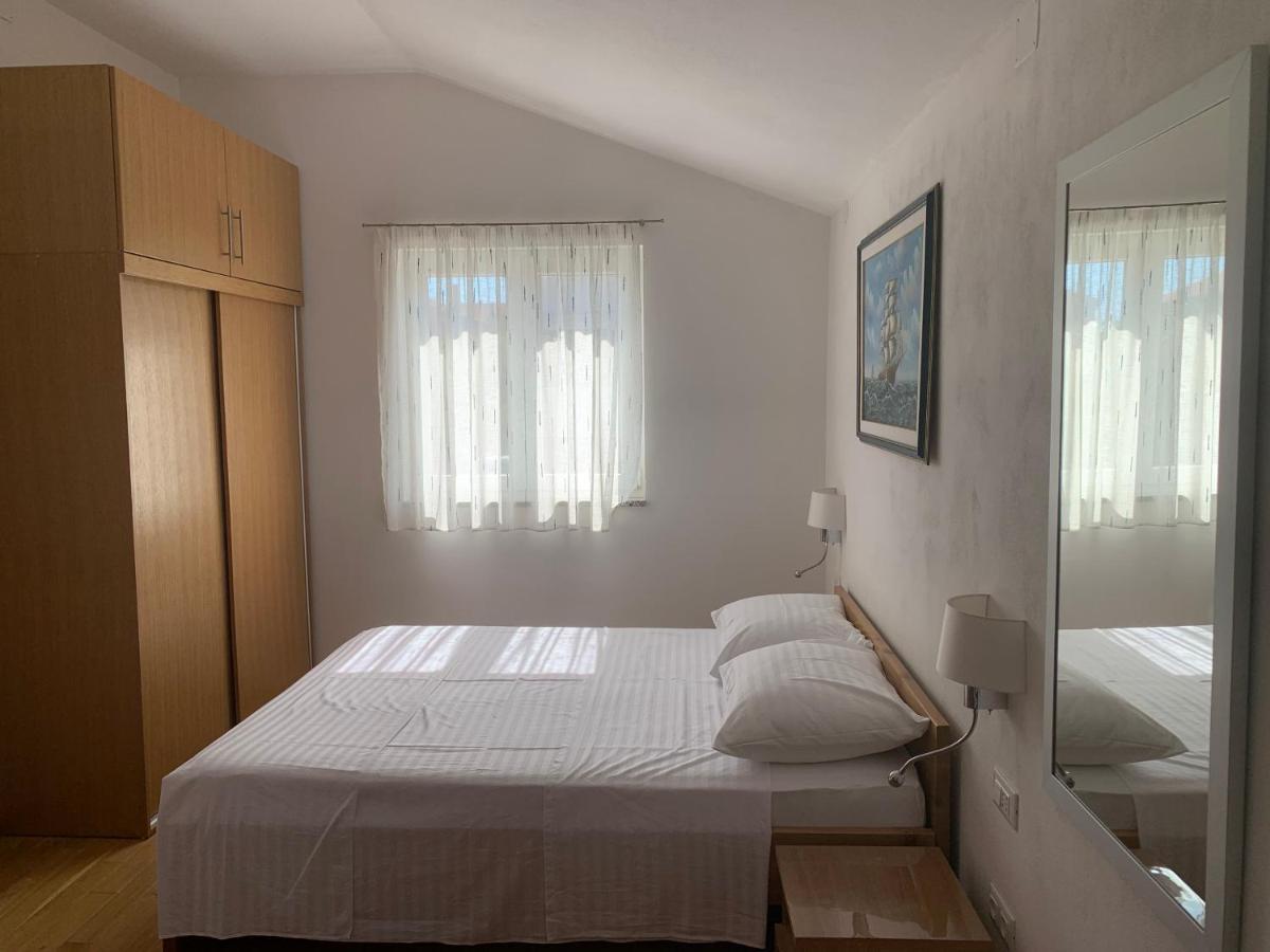 Apartment Klara Đảo Krk Ngoại thất bức ảnh